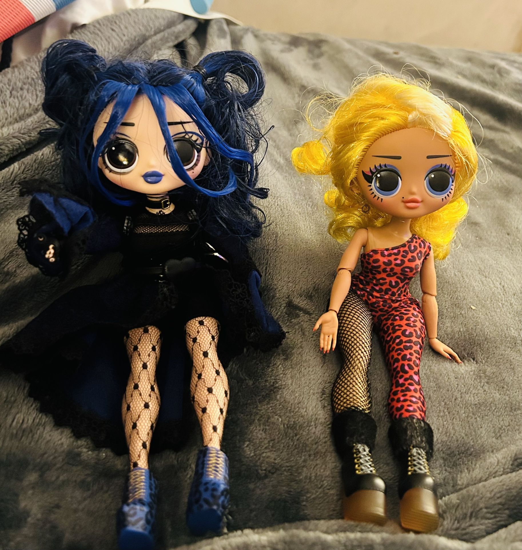 Rare Edition OMG lol Dolls With Accessories