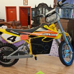 Razor Electric Dirt Bike 
