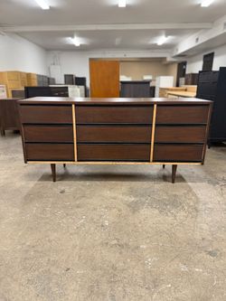 Real Mid Century Modern 9 Drawer Dresser Sideboard Buffet