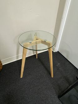 Glass Decor Round Table