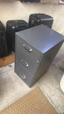 3 drawer steel filing cabinet