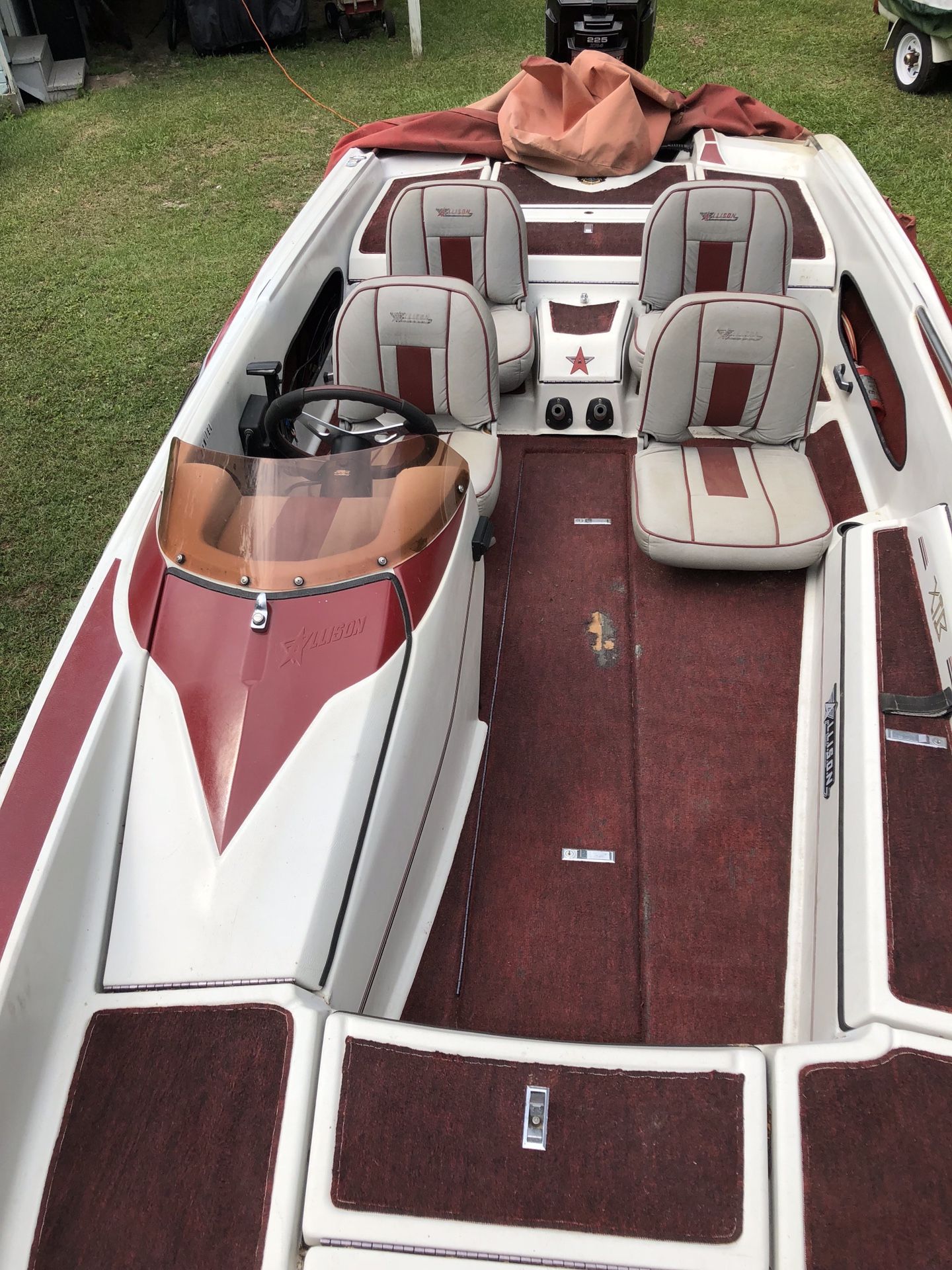 89 XTB 21 Allison Boat for Sale in Rainbow City, AL OfferUp