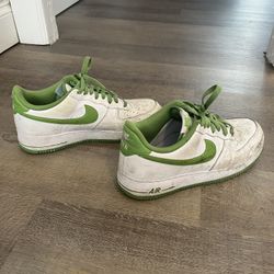 Green & White Nike Air Force 1 – Size 11