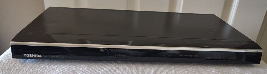 Toshiba DVD Player NO REMOTE- Model SDK1000KU - Tested & Working
