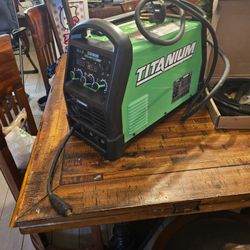 Titanium Unlimited 200 Welder (Brand New)
