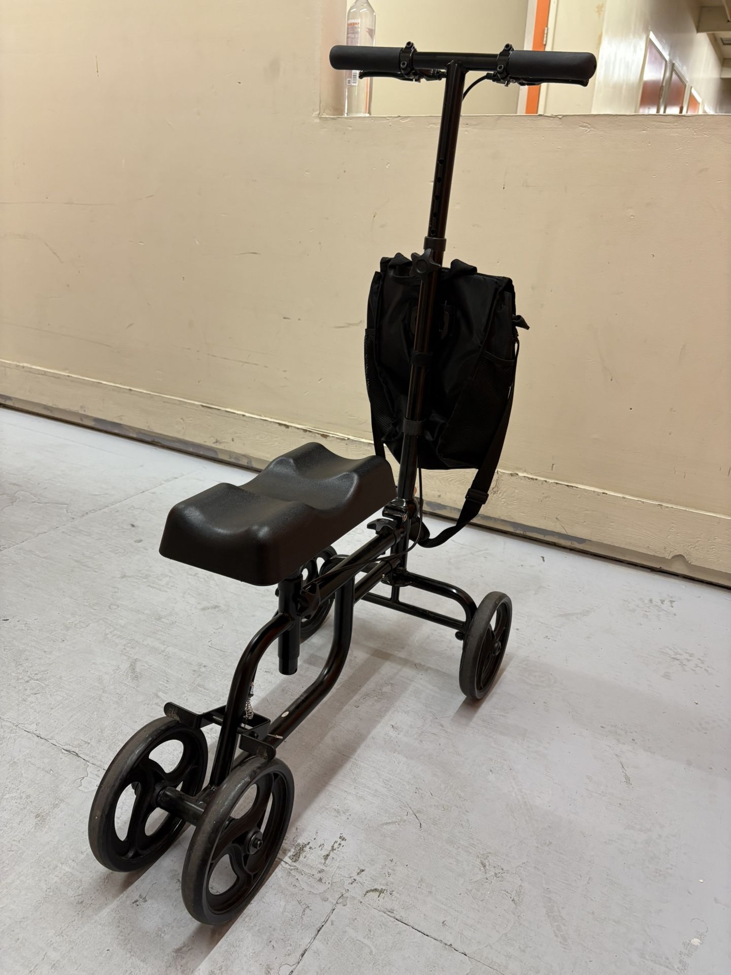 Knee Scooter