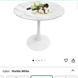 Round Dining Table 