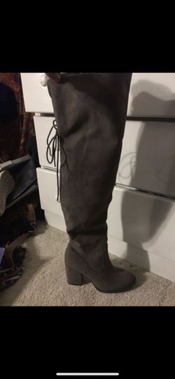 New thigh high boots (SIZE 6.5)