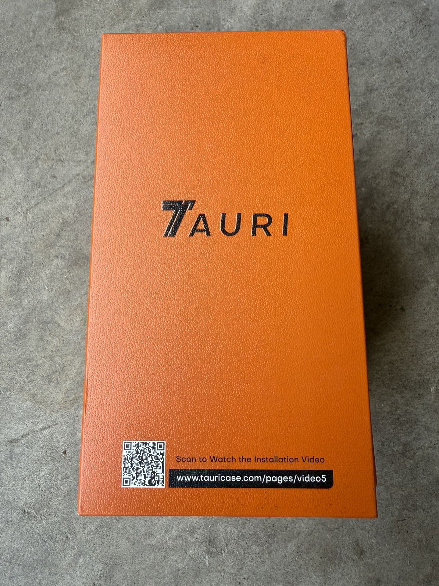 iPhone 15 Plus Case & Screen Protections
