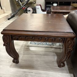 Coffee Table W 28.5” x 28.5”  |  H 21”