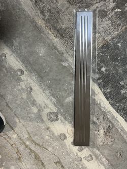 88-94 Chevy Silverado, Suburban, Sirerra Billet glove box strip
