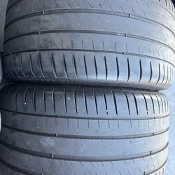 (2) 315/30ZR22 PAIR OF USED TIRES MICHELIN 4S 65% LIFE !!