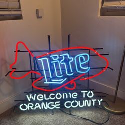 Neon Sign 