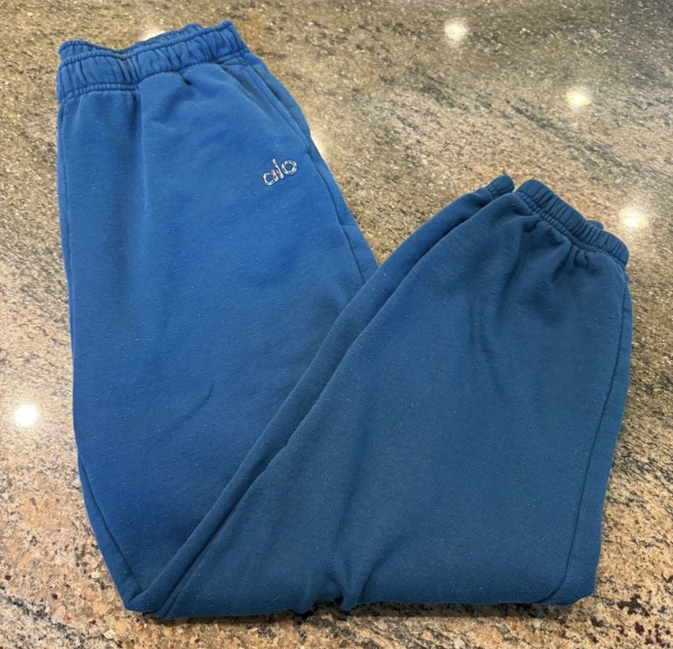 Alo Yoga Accolade Joggers Sweatpants Celestial Blue Unisex L