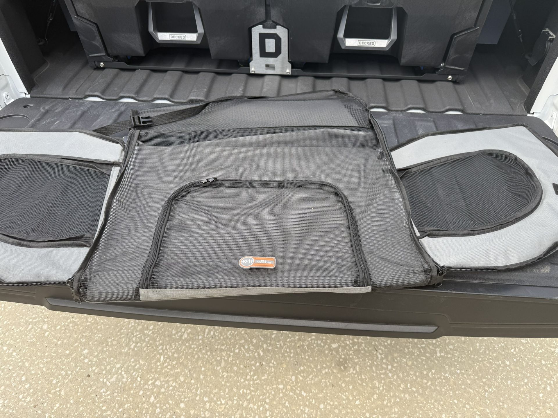 pet carrier for cars