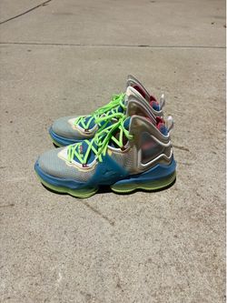 LEBRON JAMES Shoes