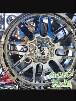 Go big and wide with these 22x12s! 🛞🔥 ​⚡ Size: 22x12 Deep Lip 💥 Bolt Pattern: 6x139.7 (6x5.5) 🛻 Fits: Chevy Silverado/Tahoe, GMC Sierra/Yukon, Esc