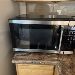 Hamilton Beach Microwave 