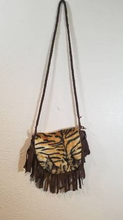 Cavewoman purse for Halloween costume