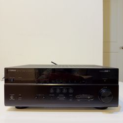 Yamaha RX-V683BL 7.2-Channel MusicCast Receiver