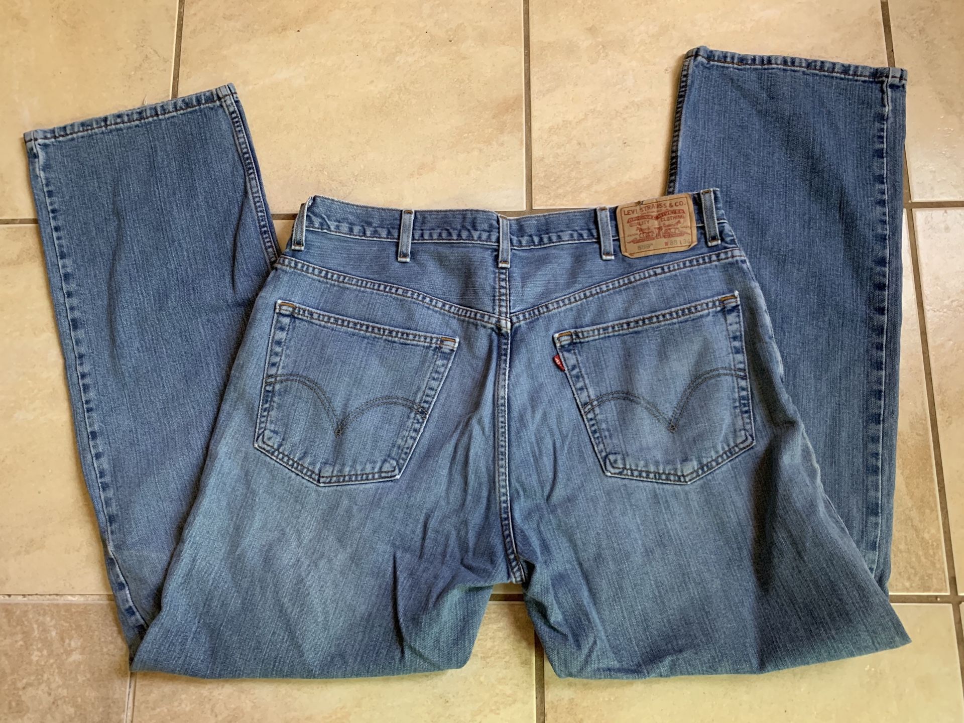 Men’s size 38/34 Levi’s