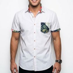 Craft + Flow Voyage Mens Medium White Button Up Shirt Tropical Palm Leaf Pocket