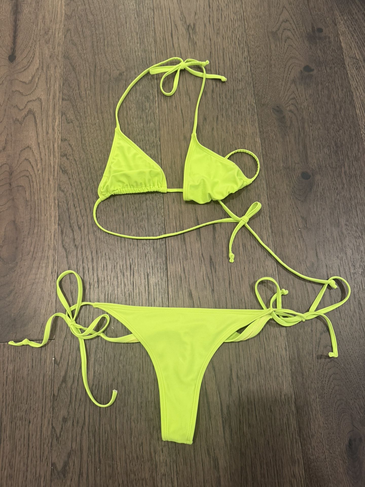 Women’s Bikini Set Size Small (pre-owned)