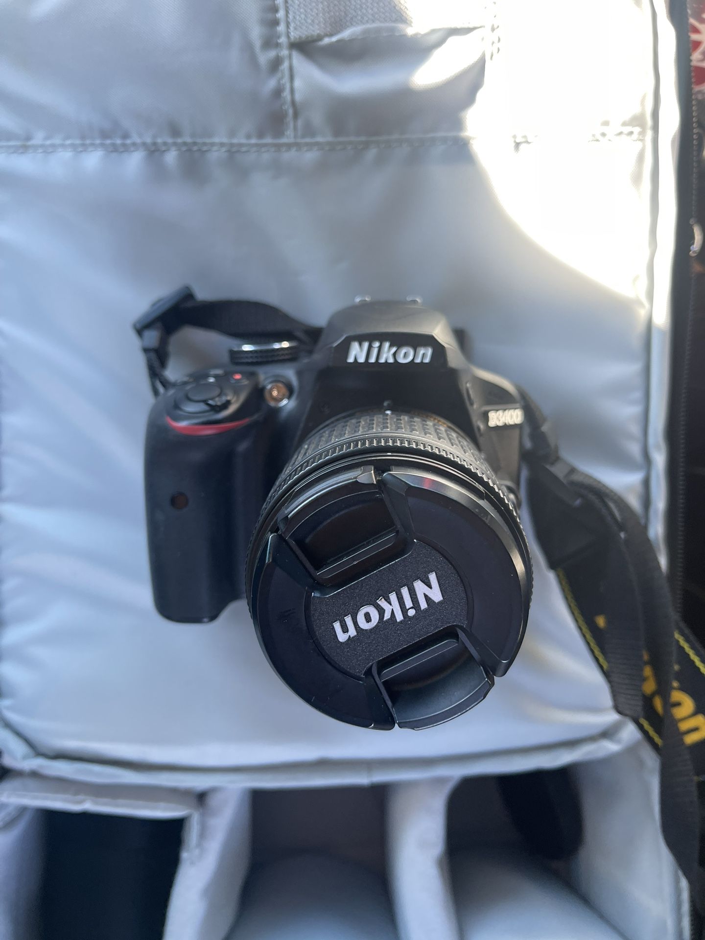 Nikon D3400 w/ AF-P DX NIKKOR 18-55mm with New Nikon AF-P DX NIKKOR 70-300mm lens and case