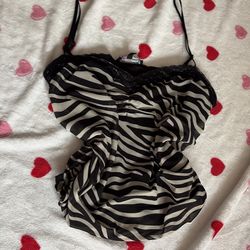 cute zebra print crop top