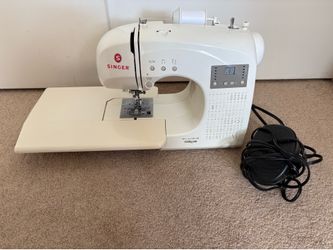 Singer Sewing Machine