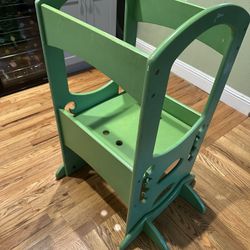 Little Partners Learning Tower