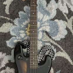 Squire Electric Bass