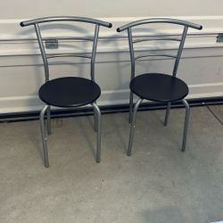 Two Chair 