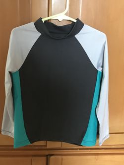 Boys rash guard for pool Size 5t