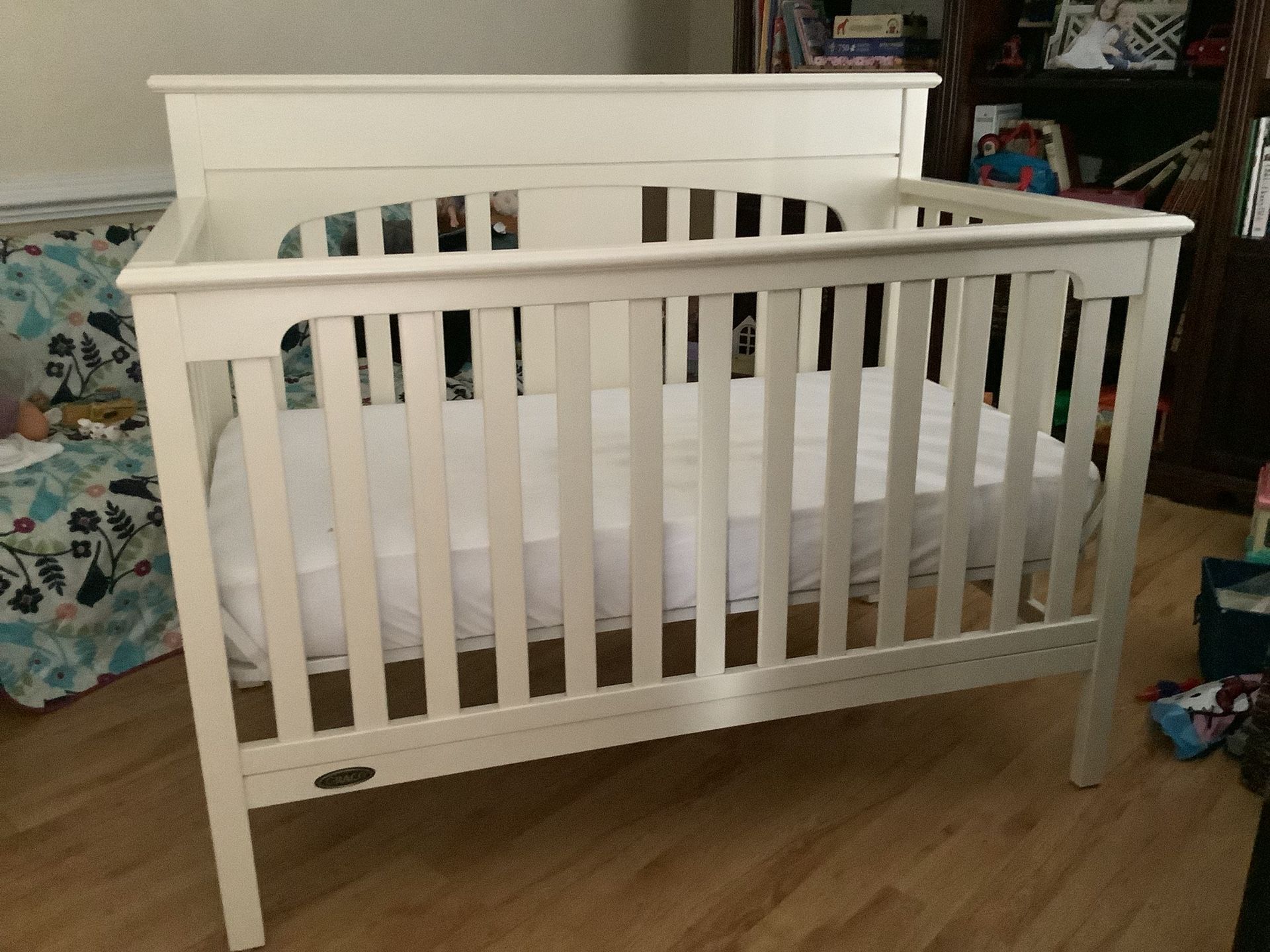 Graco White Crib And Mattress