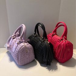 Chevron Quilted tassels Zipper Bag