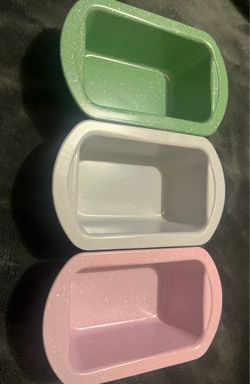 3 small baking pan set