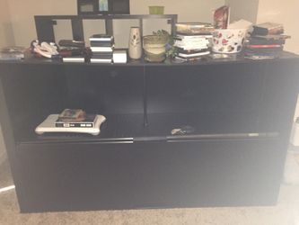 Wardrobe/Armoire with mirror