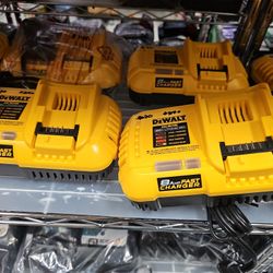 Dewalt Fast Chaeger