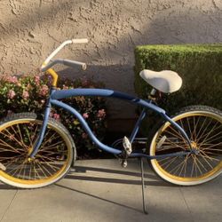 Villy Custom Beach Cruiser (chain missing)
