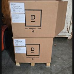 De La Espada Twenty-Five Bedside Chest