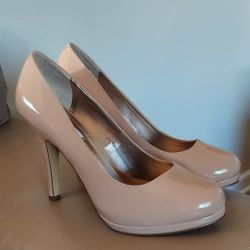 Steve Madden Heels Size 9 1/2