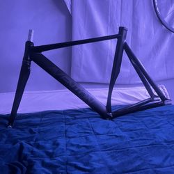 Aventon Mataro Low Size 55