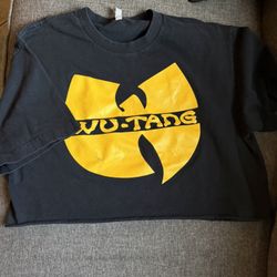 Wu Tang Crop Tee Size L