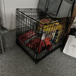 Dog Crate 🐶 And Supplies Like New