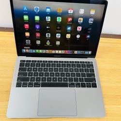 Apple MacBook Air 512GB 16GB - 18