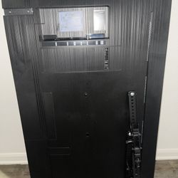 Samsung 47 inch TV (Remote and Power Cable Not Included)