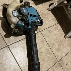 Makita Leaf Blower 