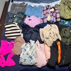Women’s Clothing Lot