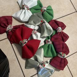 Hand Made Bows 24 Pieces 